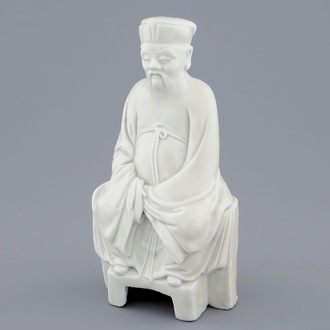 Een Chinese blanc de Chine Dehua figuur van dichter Li Bai, 18e eeuw