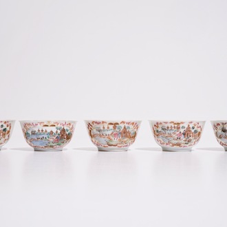 Cinq tasses en porcelaine de Chine famille rose de style Meissen, Qianlong