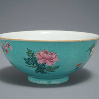 A Chinese famille rose turquoise-ground bowl, Qianlong mark, 19/20th C.