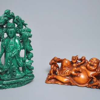 Two carved malachite and wood groups with Buddha and Guanyin with children, 19th C.