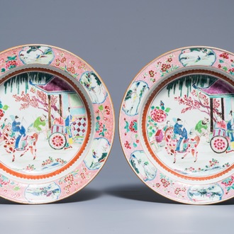 Een paar Chinese famille rose 'Romance of the Western chamber' bassins, Yongzheng
