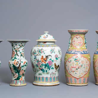 Vijf Chinese famille rose vazen, 19e eeuw