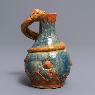 Een Vlaams aardewerken Art Nouveau vaas met een draak, Leo Maes Vereenoghe, Torhout, 1891-1909