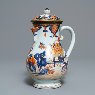 Een Chinese Imari-stijl dekselkan, Kangxi/Qianlong