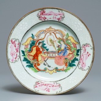 Een Chinees famille rose 'bianco sopra bianco' bord voor de Europese markt, Qianlong