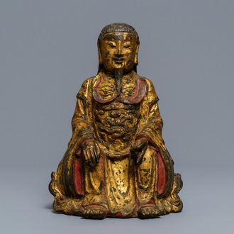 Een Chinese gelakt en verguld bronzen figuur van Zhenwu, Ming