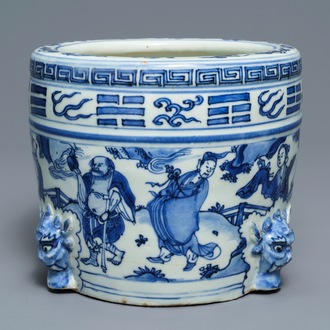 Een grote Chinese blauw-witte wierookbrander met de acht onsterfelijken, Wanli