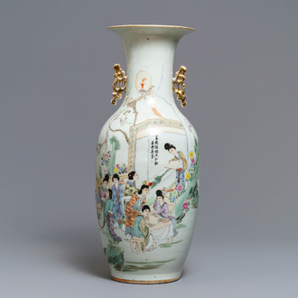 Een Chinese famille rose vaas met tweezijdig decor, 19/20e eeuw