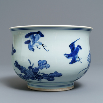 Een grote Chinese blauw-witte wierookbrander met vogels blij bloesems, Transitie periode
