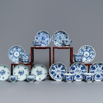 Tien Chinese blauw-witte koppen en schotels, 18/19e eeuw