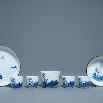 Een Chinees blauw-wit 7-delig 'Bleu de Hue' theeservies voor de Vietnamese markt, 19e eeuw