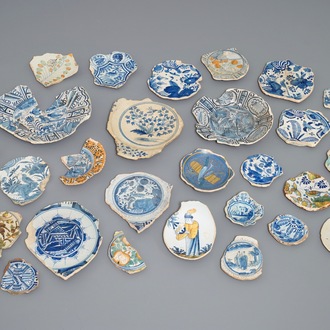 Een collectie Nederlandse majolica scherven, 16e eeuw en later