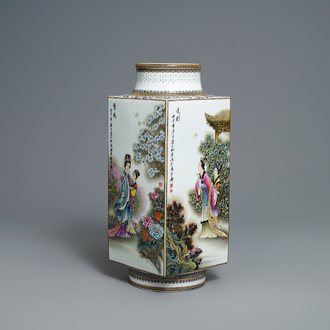 Een Chinese famille rose cong vaas, gesign. Zhang Songmao, gedat. 2002
