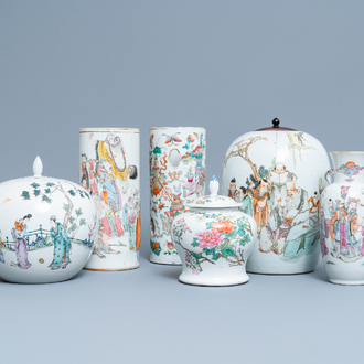 Zes diverse Chinese famille rose en qianjiang cai vazen, 19/20e eeuw
