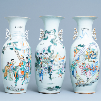 Drie Chinese famille rose vazen met verhalende decors, 19/20e eeuw