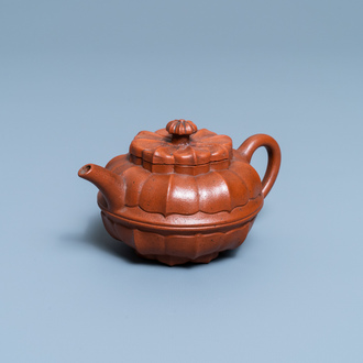 A Chinese Yixing stoneware teapot and cover, Kangxi