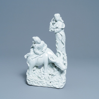 Een Chinese blanc de Chine groep met mythologisch decor, Republiek
