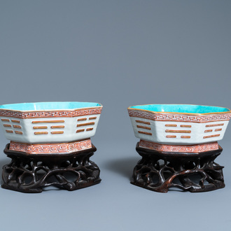 A pair of Chinese octagonal 'trigrams' bowls, Tongzhi mark and of the period