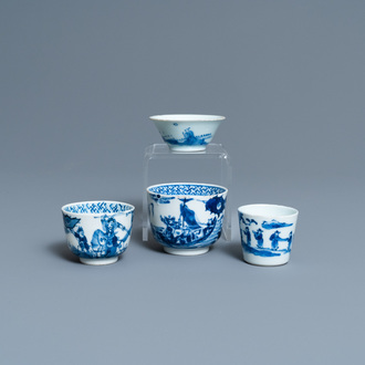 Vier Chinese blauw-witte koppen, 19e eeuw