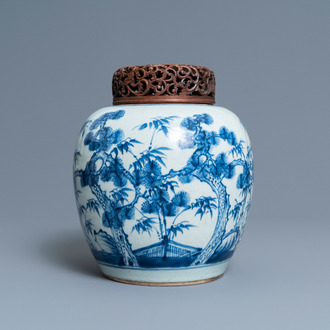 Een Chinese blauw-witte 'Drie vrienden van de winter' pot, Kangxi