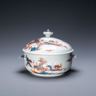 Een Chinese Imari-stijl terrine met deksel, Qianlong