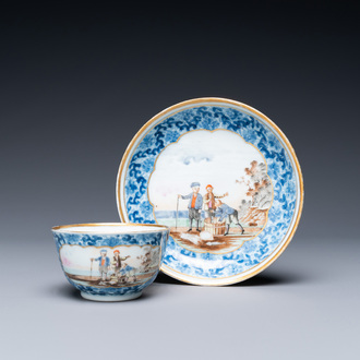 Een Chinese famille rose kop en schotel met een visverkoper op een fond van lotusslingers, Qianlong