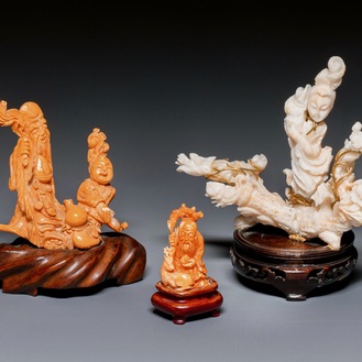 Drie Chinese koralen sculpturen, 19/20e eeuw