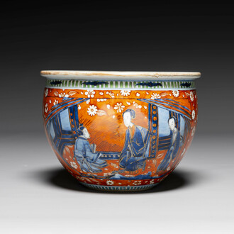 Een in Engeland overgedecoreerde Chinese blauw-witte houder voor rolschilderingen, Kangxi