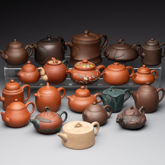 A collection of 20 Chinese Yixing stoneware teapots, 20th C.