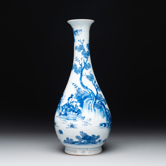 A blue and white French faience pear-shaped chinoiserie vase, Nevers, late 17th C.