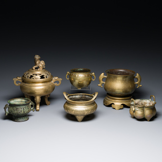 Six various Chinese bronze censers, 19/20th C.