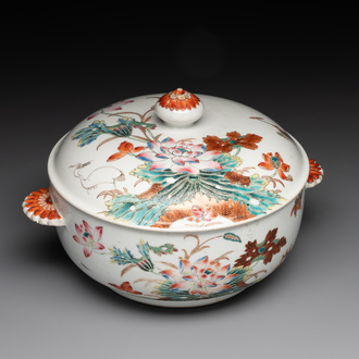 A Chinese famille rose 'heron and lotus' tureen and cover, Qianlong