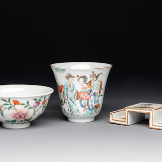 A Chinese famille rose bowl, a cup and a brush rest, Qianlong and Tongzhi mark, 19/20th C.