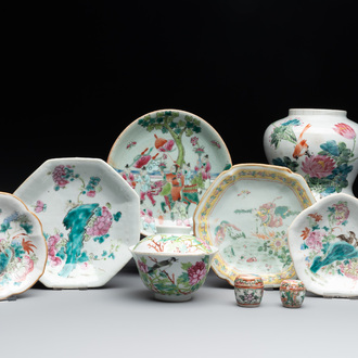 A varied collection of nine Chinese famille rose wares, 19/20th C.