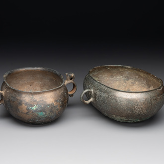 Two archaic bronze ritual wine vessels, 'dui 敦', Warring States Period