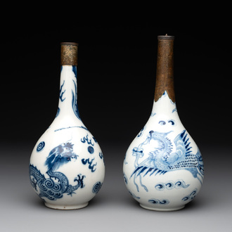 Two Chinese blue and white 'Bleu de Hue' vases with a phoenix for the Vietnamese market, Tho 壽 and Nội phủ thị nam 內府侍南 mark, 19th C.