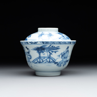 A Chinese blue and white 'figures and a phoenix' tea bowl and cover, Yongzheng