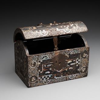 A Japanese gilt-lacquered mother-of-pearl inlaid Namban coffer for the Portuguese market, Edo, 17th C.