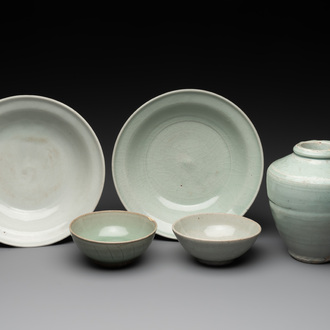 A collection of five Chinese celadon wares, Ming and later