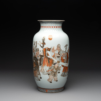A Chinese gilt-decorated iron-red and grisaille lantern-shaped vase, signed Zhou Xiangpu 周湘浦, Ya Wan Zhen Cang 雅玩珍藏 mark, 20th C