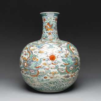 A large Chinese doucai globular 'dragon and phoenix' vase, Xuande mark, 18/19th C.