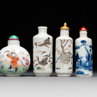 Four Chinese famille rose, verte and blue and white snuff bottles, Qianlong mark, 19/20th C.