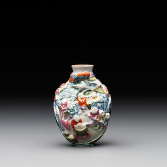 A Chinese molded famille rose 'playing boys' snuff bottle, Qianlong mark, 19th C.