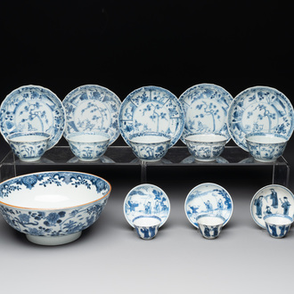 A collection of 17 Chinese blue and white wares, Kangxi/Qianlong