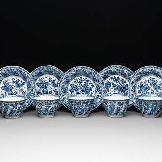 Five Chinese blue and white cups and saucers with floral design, Yu 玉 mark, Kangxi