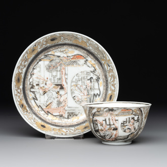 A fine Chinese gilt-decorated grisaille 'Feng Yi Ting 鳳儀亭' cup and saucer, Yongzheng