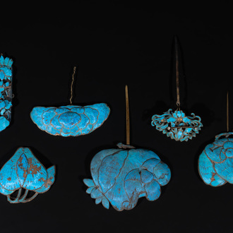 Six Chinese kingfisher feather hairpins, 19th C.