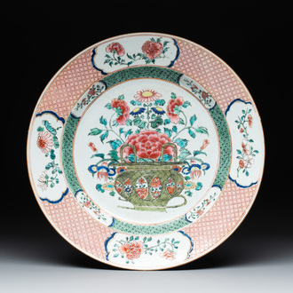 A Chinese famille rose 'flower basket' dish, Yongzheng/Qianlong