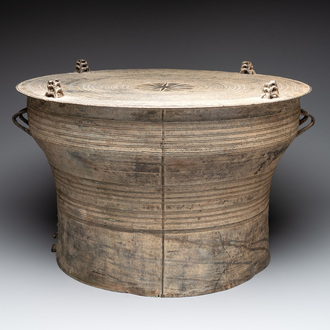 A Burmese bronze Karen rain drum with frogs, 18th C.