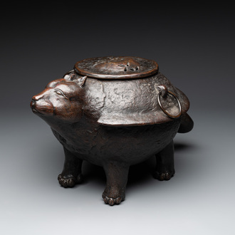 A Japanese bronze bunbuku chagama-shaped incense burner, signed Kimura Toun 木村渡雲, Meiji, 19th C.